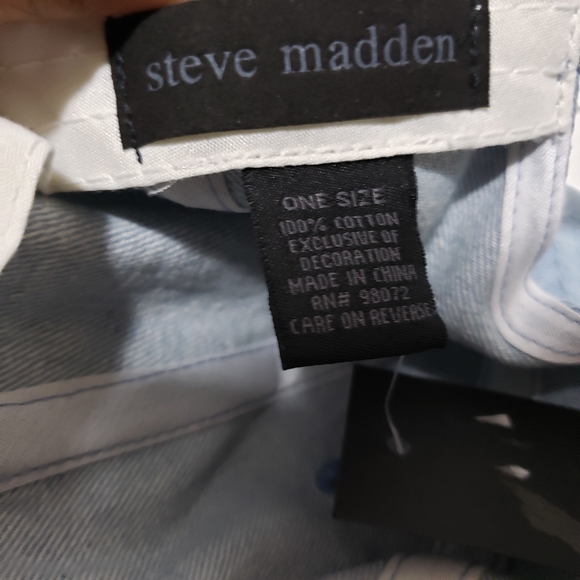 Steve Madden Denim Cap with Patches (One Size) NWT - Picture 2 of 4
